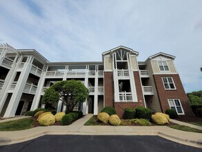 Building Photo - WATERFRONT - 3 Bed/2 Bath Condo - End Unit - Stunning View - Lake Access - Community Pool - Tenni...