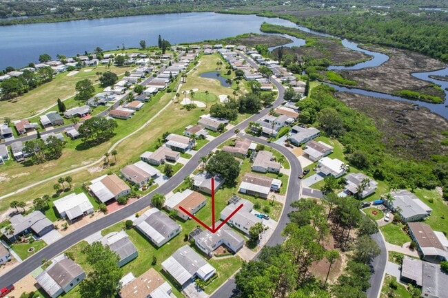 Building Photo - 2113 Sawgrass Ln