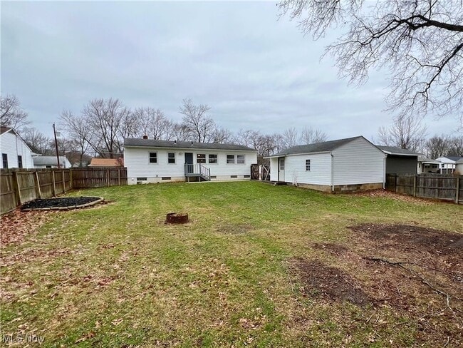 Building Photo - 4131 Burton Dr