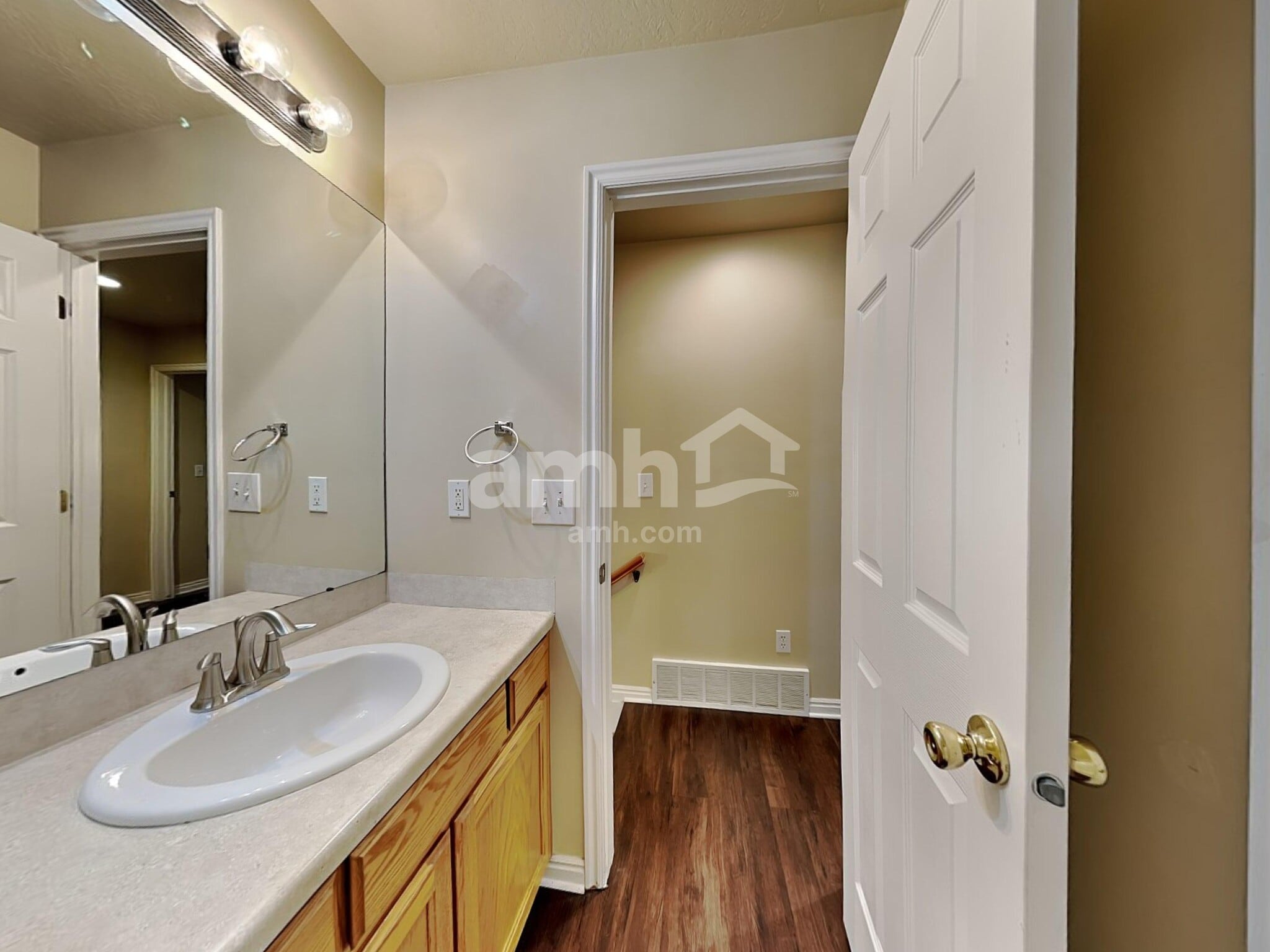 Building Photo - 1365 W 1700 S