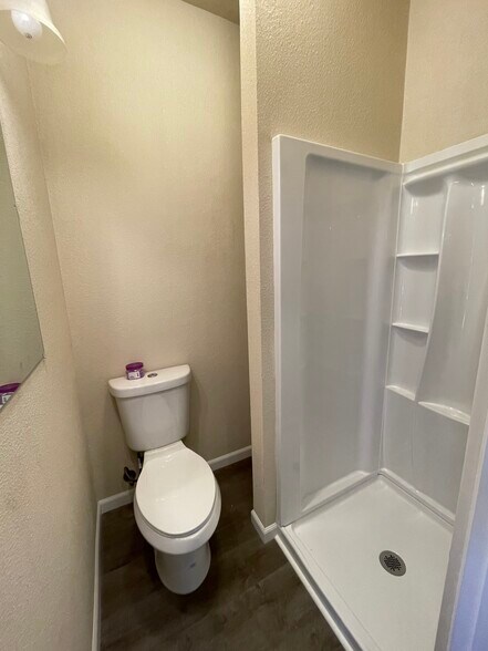 New shower - 15166 SW 119th Ave