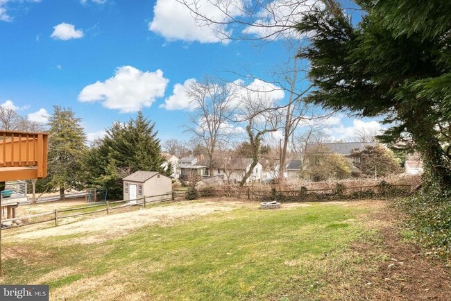 Building Photo - 1193 Bayview Vista