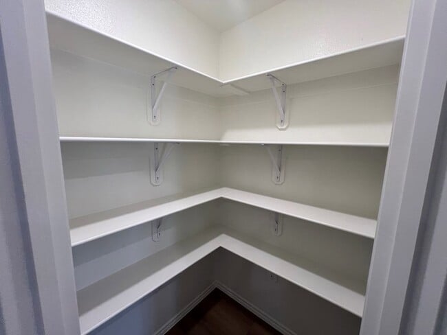 Building Photo - 7216 E County Rd 99