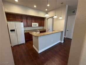 Building Photo - 56 E Serene Ave