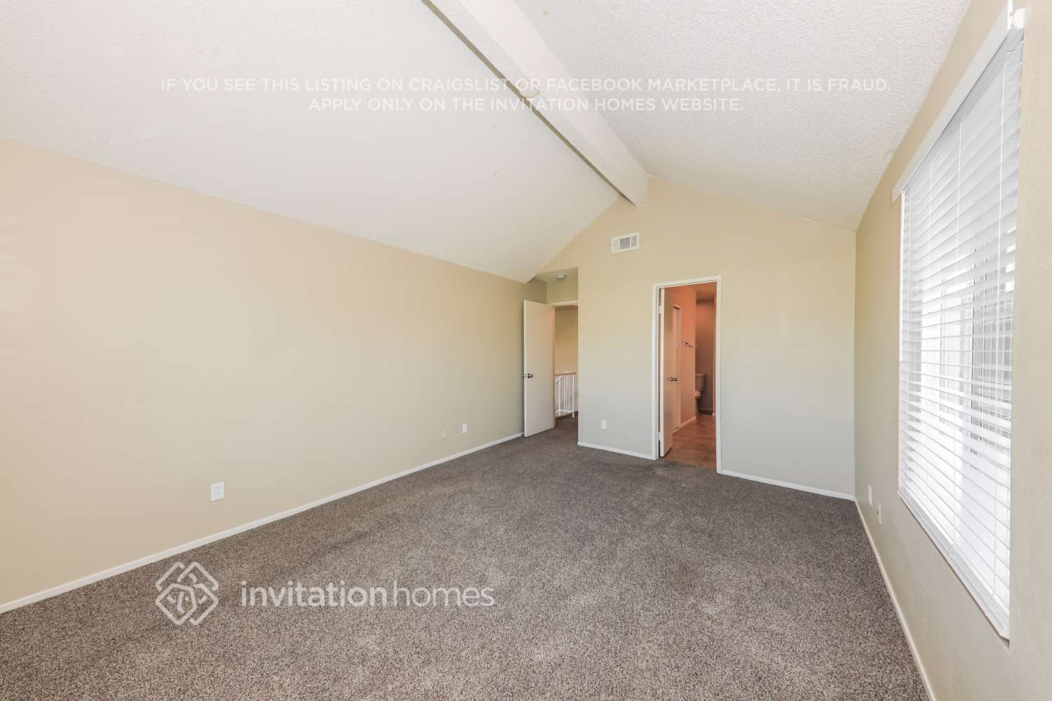 Building Photo - 14566 Southwood Dr