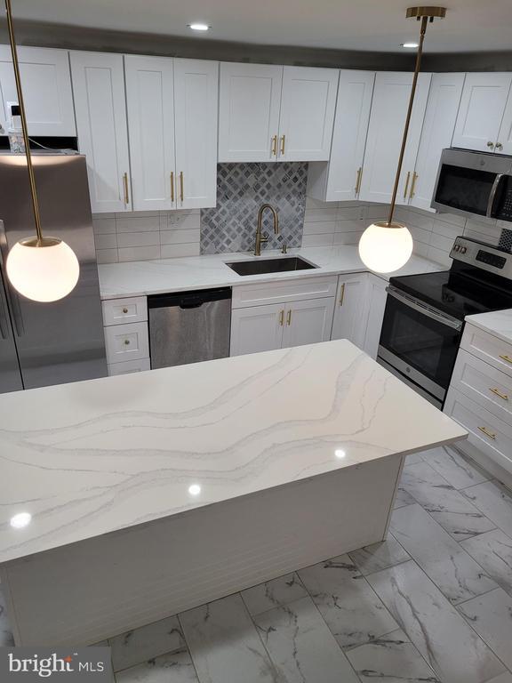 Building Photo - 2502 Federal St