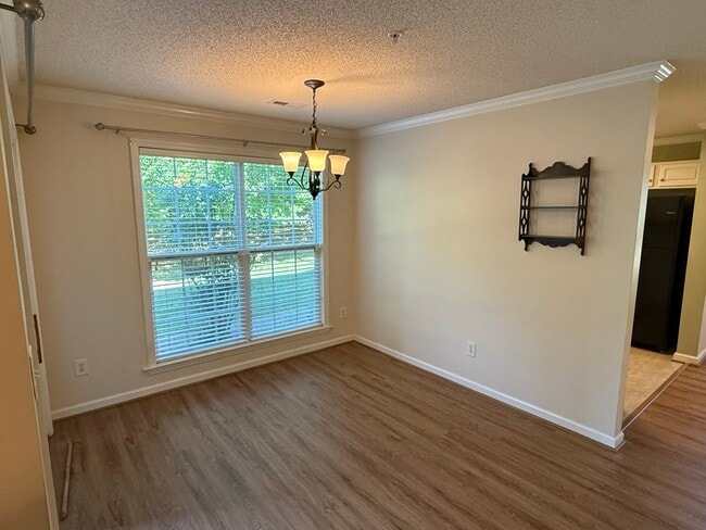 Building Photo - 130 Shallowford Reserve Dr