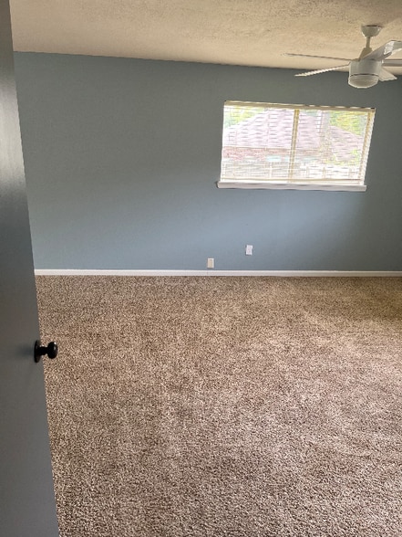 Building Photo - 408 Sheffield Dr