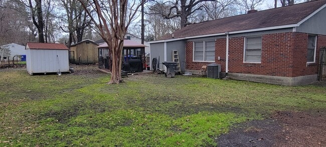 Building Photo - 5403 Torgerson Dr