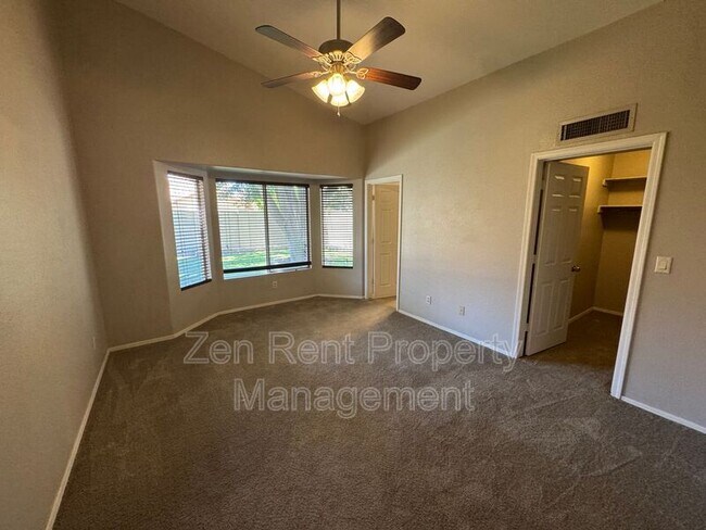 Building Photo - 5913 W Mercury Way