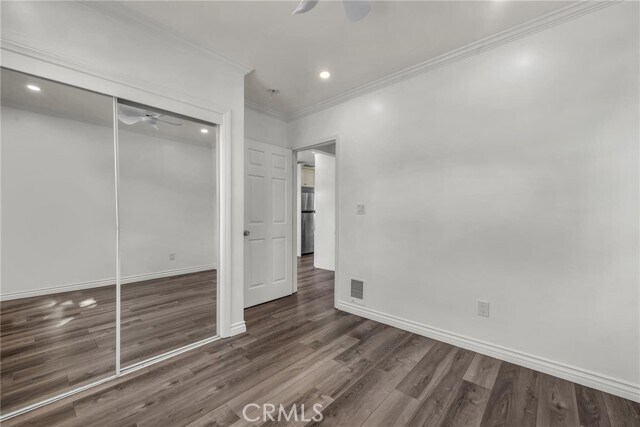 Building Photo - 501 Avenue B