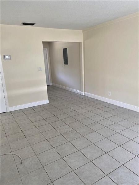 Building Photo - 84 Palamino Cir