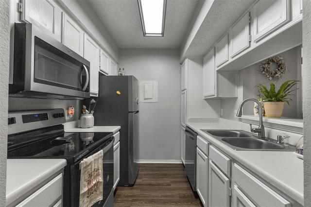 Building Photo - 3201 Donnelly Cir