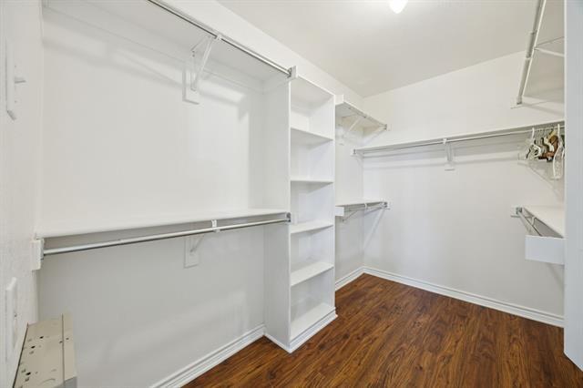Building Photo - 1517 Brighton Dr