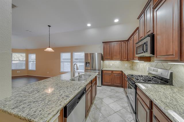 Building Photo - 15705 Wheelhorse Trail