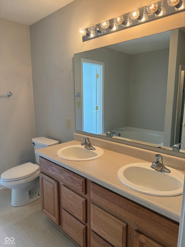 Building Photo - 11554 Seabiscuit Dr