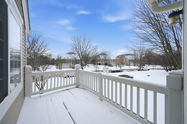 Building Photo - 2330 Twilight Dr