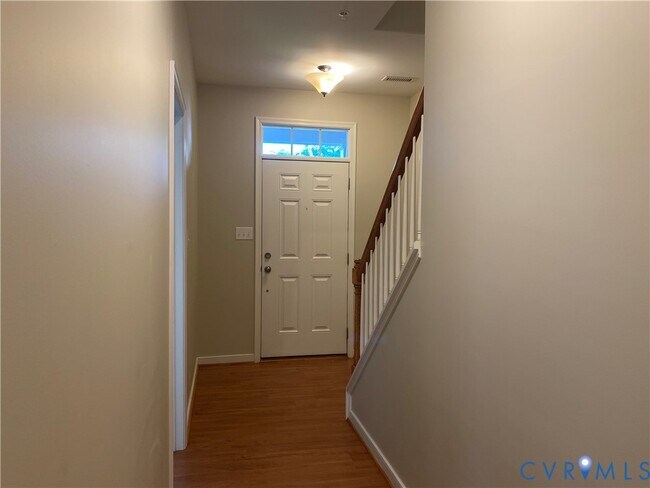Building Photo - 2525 Perch Ln
