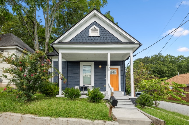 Building Photo - 906 Allene Ave SW