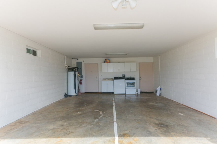 Building Photo - 2218 Booth Rd