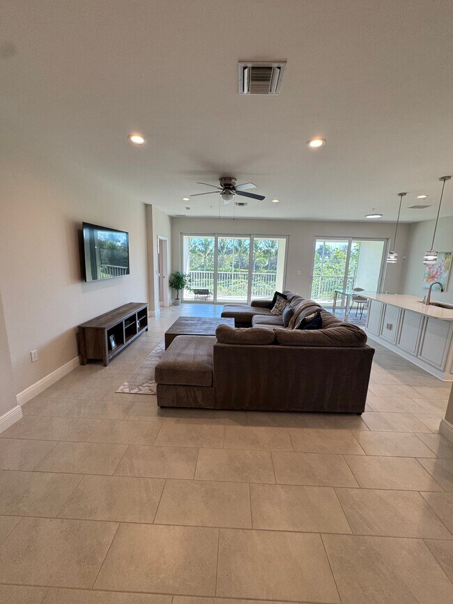 Building Photo - 2304 Sawyers Hill Rd