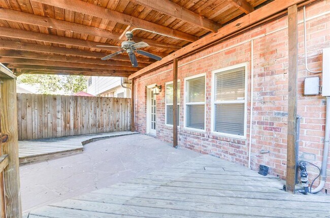 Building Photo - 14341 Misty Meadow Ln