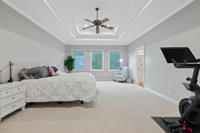 Building Photo - 6636 Dogwood Creek Dr