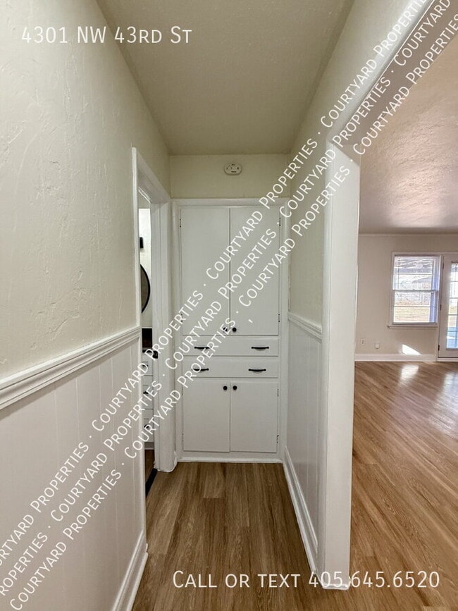 Building Photo - 4301 NW 43rd St