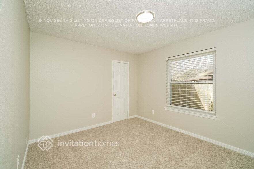 Building Photo - 4608 Ringold Dr