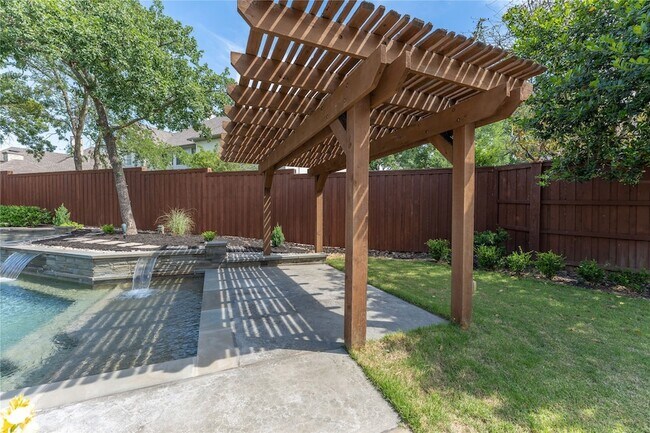 Building Photo - 209 Timber Lake Dr