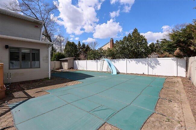 Building Photo - 11 Otsego Ave