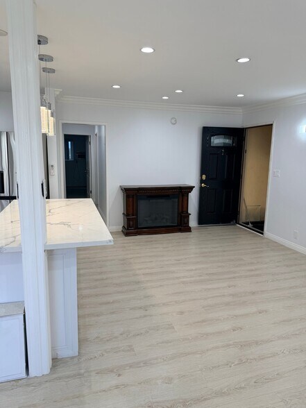 Building Photo - 2852 Sawtelle Blvd