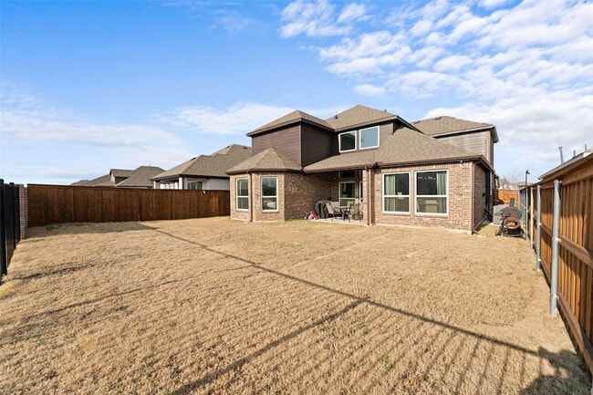 Building Photo - 1360 Chisos Wy
