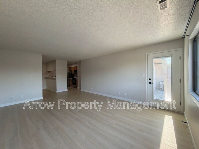 Building Photo - 2380 N 44th St