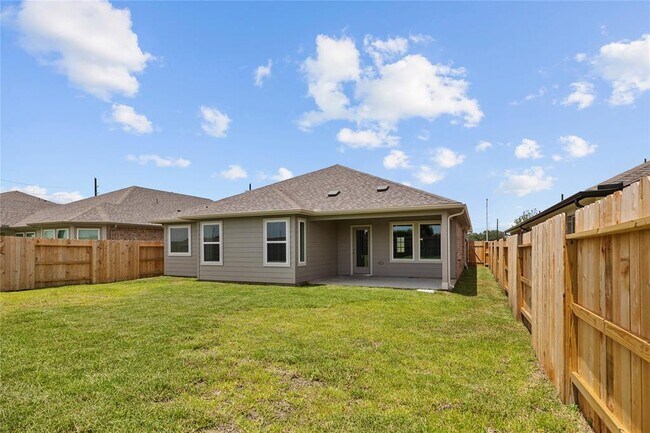 Building Photo - 6246 Brazos Trl Dr