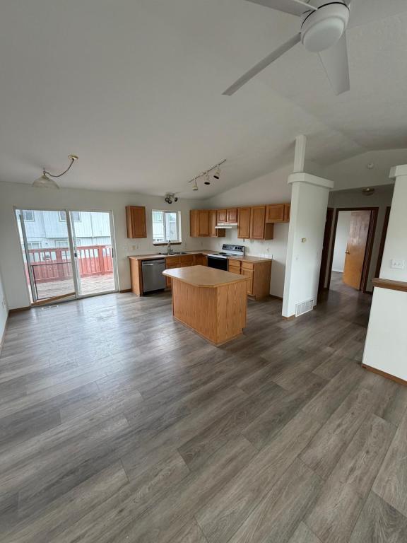 Building Photo - 14186 N Lauren Lp