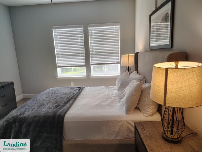 Building Photo - 120 SW 148th Dr