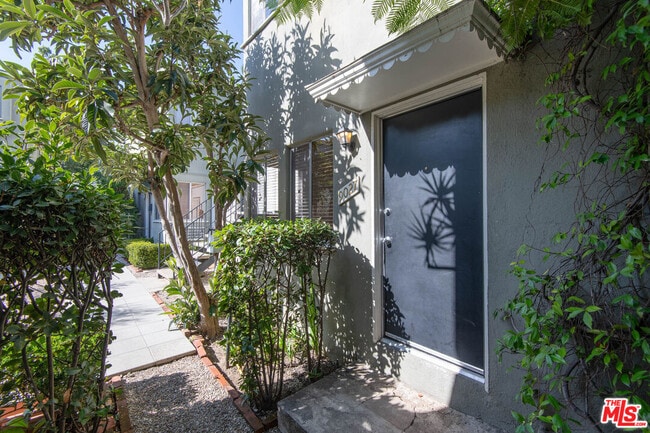 Building Photo - 9025 Rangely Ave