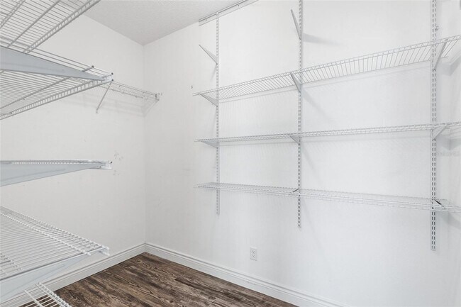 Building Photo - HOME FOR RENT WITH GREAT SCHOOLS