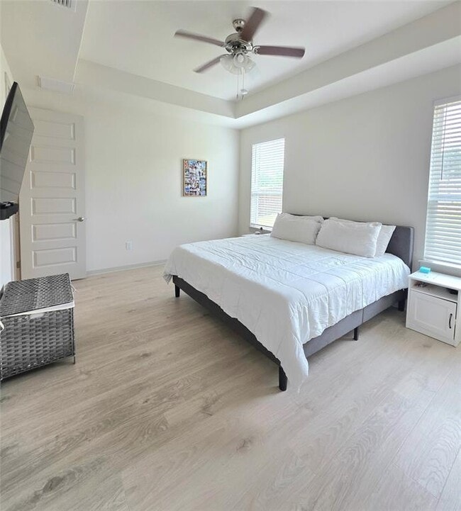 Building Photo - 2041 Rosin Jaw Walk