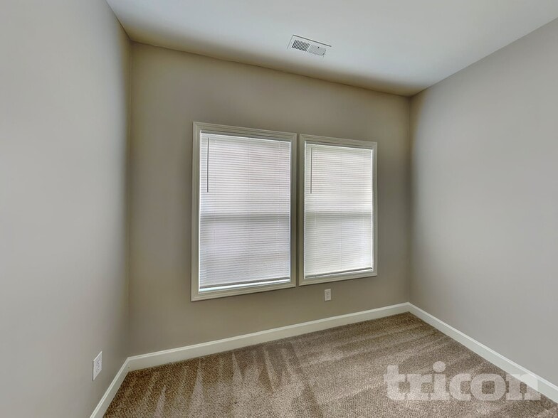 Building Photo - 12405 Walden Lea Dr