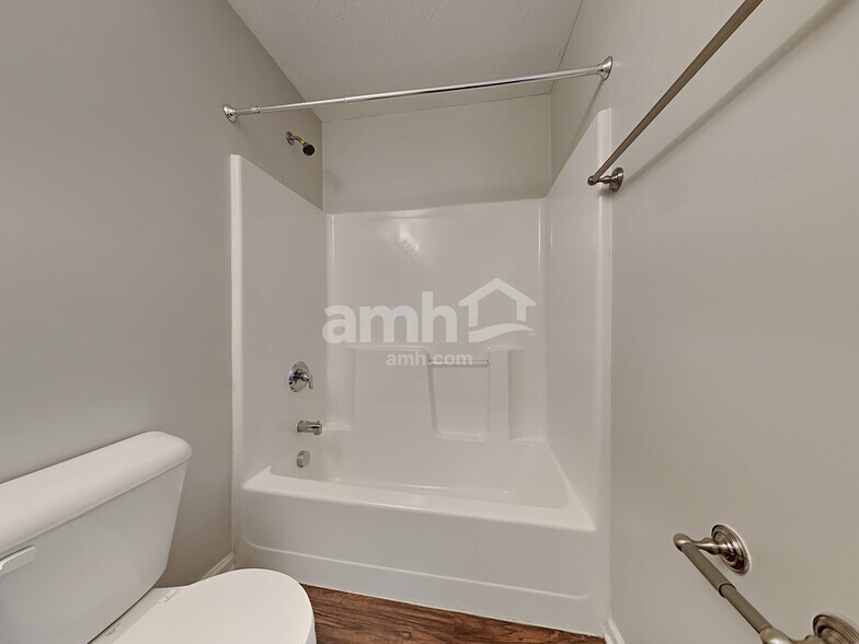 Building Photo - 5212 Man O War Dr