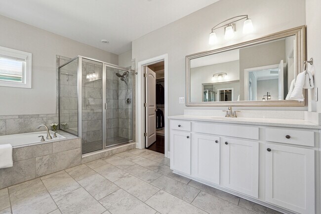 Building Photo - 4440 Croftshire Pl