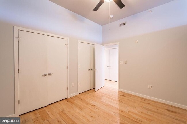 Building Photo - 412 S 13th St