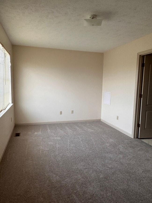 Building Photo - Colony Square Condo Available