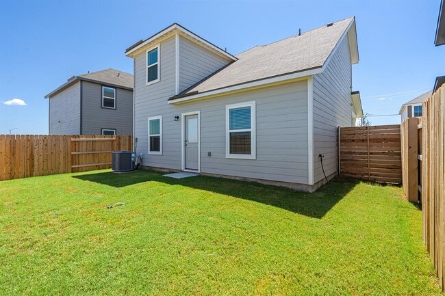 Building Photo - 309 Carmel Cyn Trl