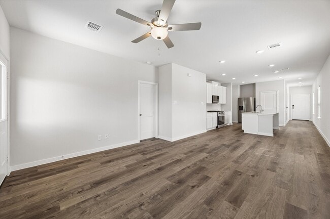 Building Photo - 11605 Whirlaway Dr