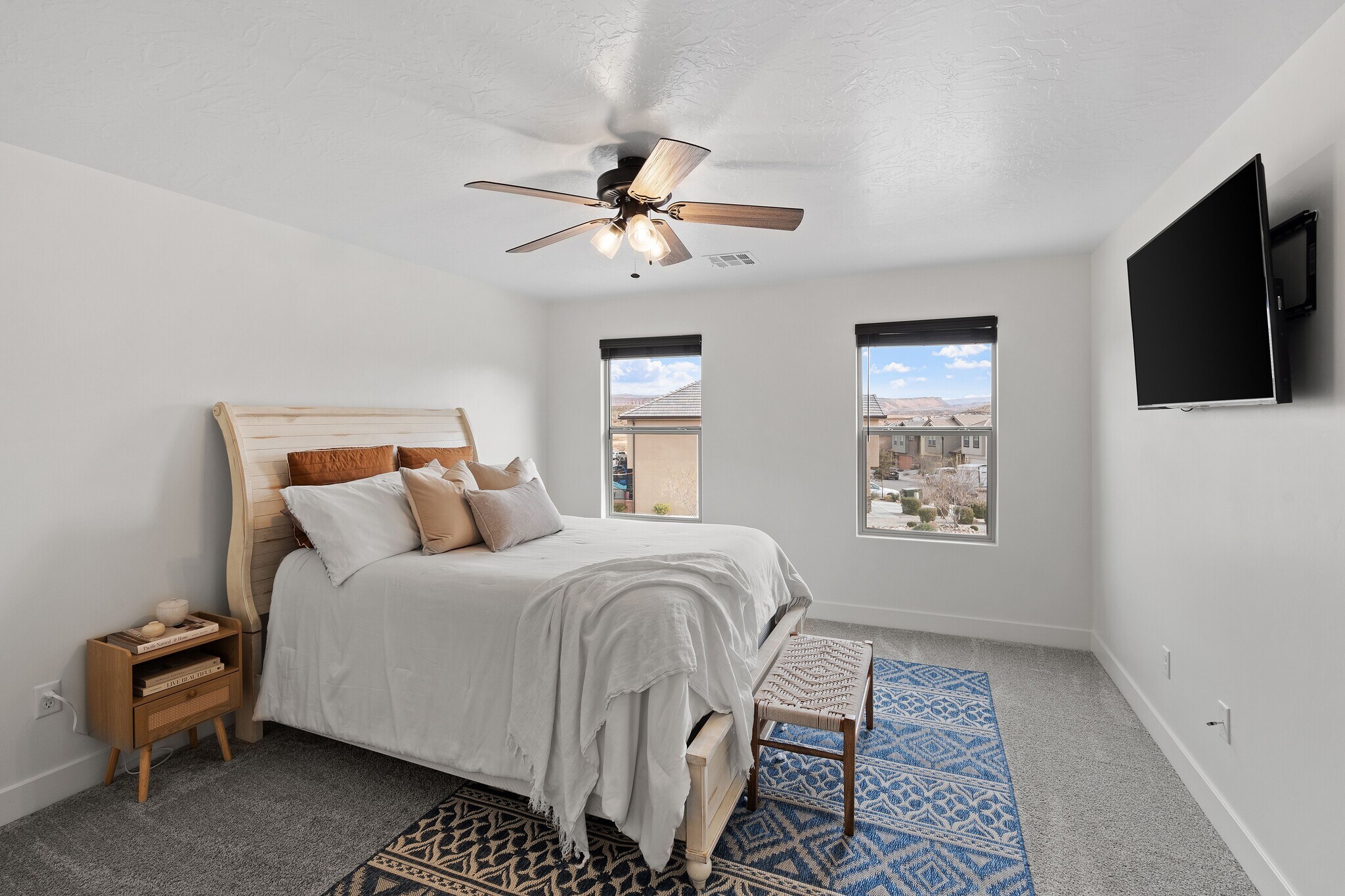 Building Photo - 5862 S Challenger Way