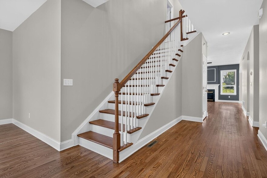 Building Photo - 1417 Hammock Way