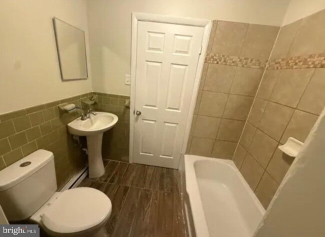 Building Photo - 1105 Franklin St